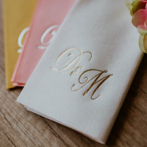 Personalized napkins, Dinner Napkins, Wedding napkins, Monogram, Linen-like napkins